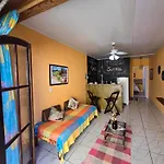 Casa Maria Flor