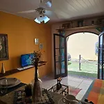 Casa Maria Flor